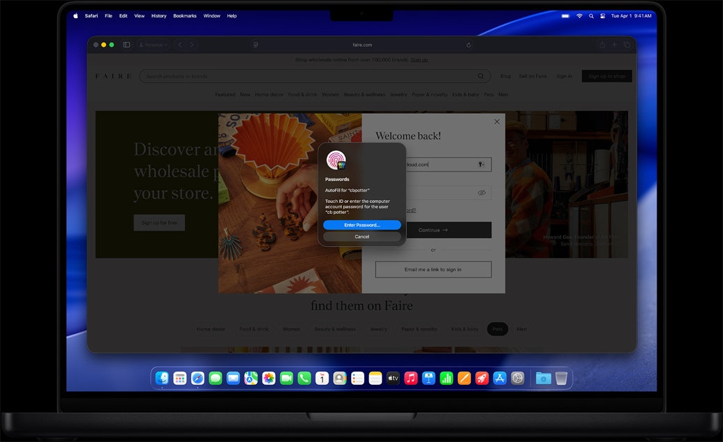 Докато браузва в Safari, потребител е приканен да използва Touch ID, за да влезе в сайт