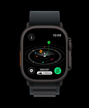 Apple Watch Ultra 3, black colour, titanium case, Compass app, marked waypoints, strap, black Alpine Loop