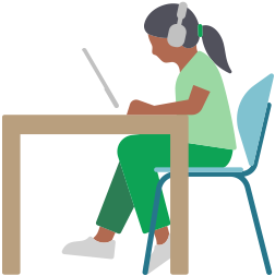 سيدة ترتدي سماعات AirPods&nbsp;Max وتستخدم جهاز iPad أثناء جلوسها إلى مكتب