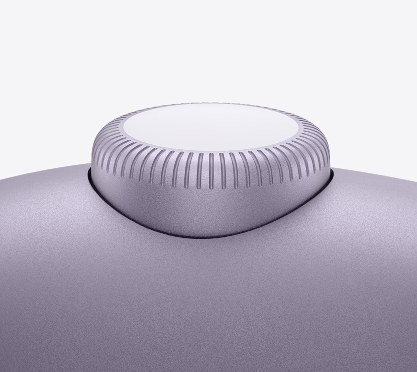 Detailný záber na korunku Digital Crown slúchadiel AirPods Max.